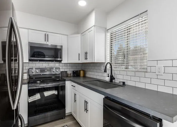 Holiday home Modern Townhouse-walk 2 Oldtown-4 Heated Pools Scottsdale