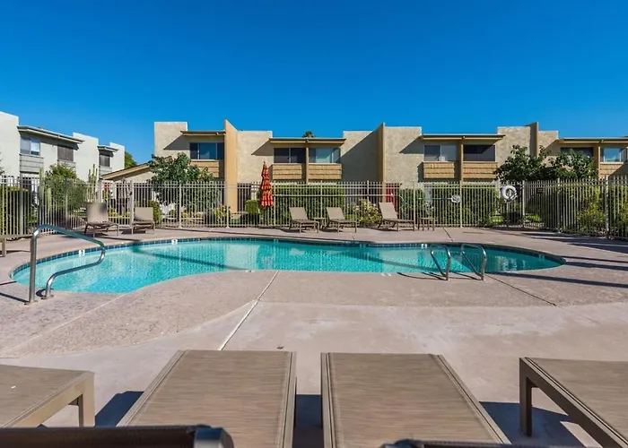 Holiday home Modern Townhouse-walk 2 Oldtown-4 Heated Pools *