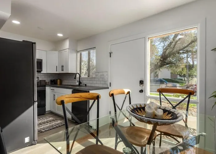 Modern Townhouse-walk 2 Oldtown-4 Heated Pools *