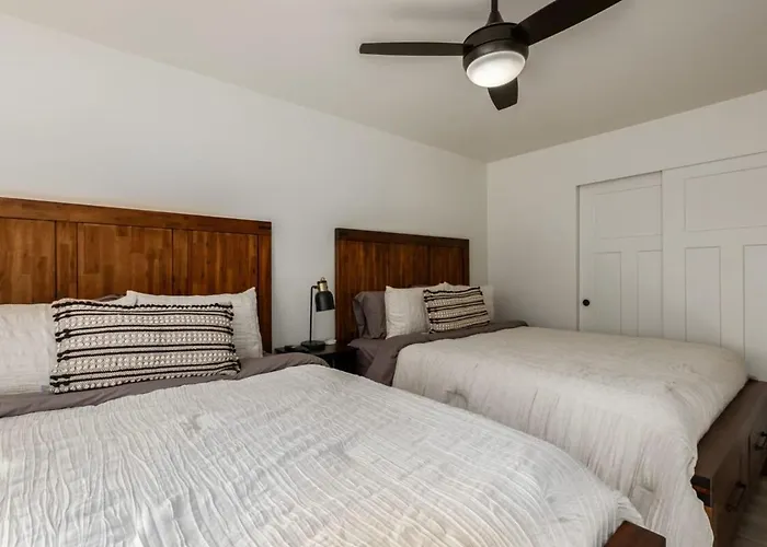Holiday home Modern Townhouse-walk 2 Oldtown-4 Heated Pools Scottsdale